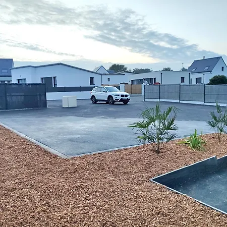 Daire Bel'odet, Modernes Au Calme, Terrasses Pour Les T2, Grand Jardin Et Parking Gratuit, A 5 Min Des Plages De Benodet *