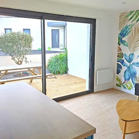 Daire Bel'odet, Modernes Au Calme, Terrasses Pour Les T2, Grand Jardin Et Parking Gratuit, A 5 Min Des Plages De Benodet Clohars-Fouesnant